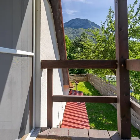 아파트 Pri Kupi Kuzelj