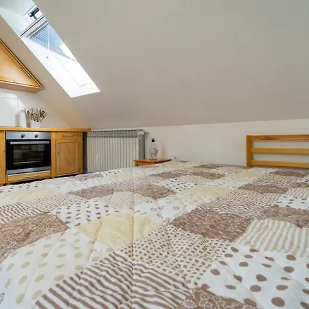 Lejlighed Pri Kupi *